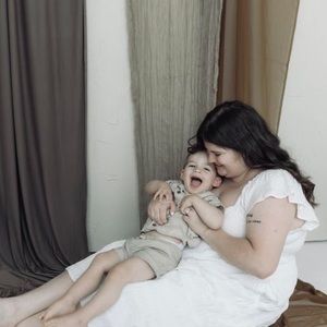 Meet your Posher, Jewelia